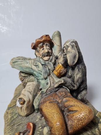 Naturecraft England Винтажная статуэтка ручной работы "Мужчина с собакой", 18см x 10см, Англия, 1960-70гг.