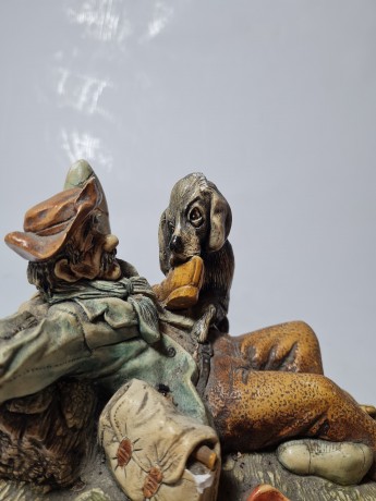 Naturecraft England Винтажная статуэтка ручной работы "Мужчина с собакой", 18см x 10см, Англия, 1960-70гг.