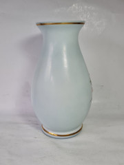 Ваза винтажная с розово-золотым цветочным декором, выдувное стекло, ручная работа, 24 x 12 см, Германия, 1960-70гг.