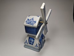Delft Делфтский фарфор Коллекционная музыкальная статуэтка &quot;Мельница&quot;, 20см х 9см х 8,5см