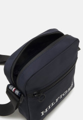 Tommy Hilfiger HILFIGER MINI REPORTER Across body bag space blue HILFIGER MINI REPORTER Сумка через плечо космический синий