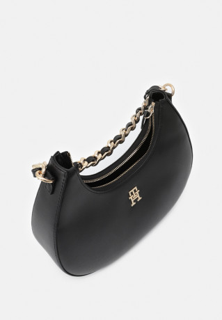 Tommy Hilfiger Handbag black сумочка черный
