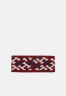 Tommy Hilfiger ICONIC MONOGRAM HEADBAND Ear warmers dark red ПОВЯЗКА С МОНОГРАММОЙ ICONIC Грелки для ушей темно-красный