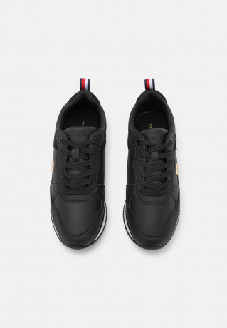 Tommy Hilfiger ESSENTIAL RUNNER Trainers black ESSENTIAL RUNNER — Кроссовки черный