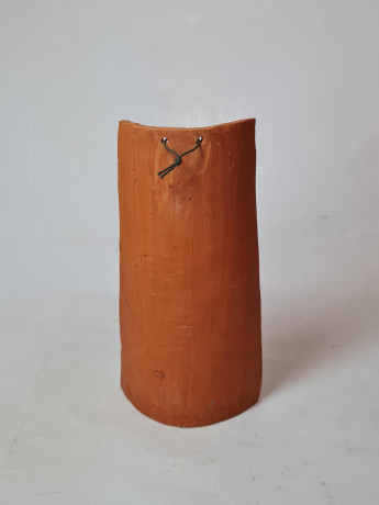 P.Touque Подвесная картина с объемной фигурой "Женщина с корзинкой", 21,5 x 10,5 см, Германия, 1960-70гг.