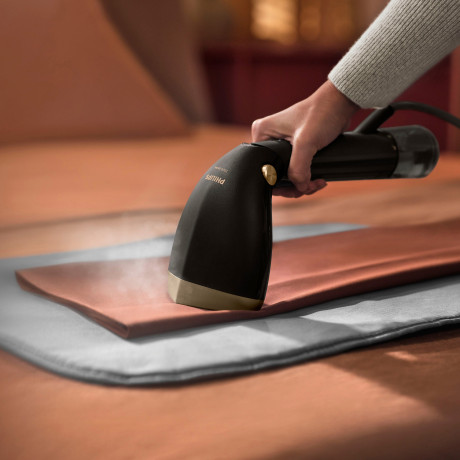 Philips Philips Dampfburste STH7060/80, 1500 W, Steamer, austauschbarer Wassertank (100/200ml), verstellbarem Kopf  Паровая щетка Philips STH7060/80, 1500 Вт, отпариватель, сменный резервуар для воды (100/200 мл), регулируемая насадка