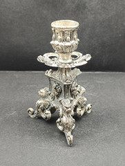 Подсвечник винтажный с объемным декором и портретом мужчины, металл/посеребрение, 13 х 8.5 см, Италия, 1970-80гг.