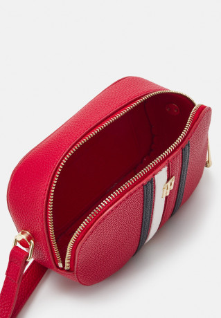 Tommy Hilfiger ELEMENT CAMERA Across body bag primary red ELEMENT CAMERA Сумка через плечо первичный красный