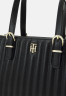 Tommy Hilfiger TIMELESS SMALL TOTE QUILTED Handbag black TIMELESS SMALL TOTE SQUILTED Сумка черный