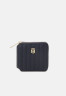Tommy Hilfiger TIMELESS WALLET Wallet space blue TIMELESS WALLET Кошелек космический синий