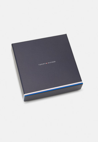 Tommy Hilfiger TIMELESS WALLET Wallet space blue TIMELESS WALLET Кошелек космический синий