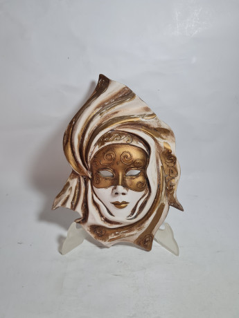 Маска винтажная Vendig Maske с бежево-золотистых тонах, керамика, 30 см, Германия, 1970-80гг.