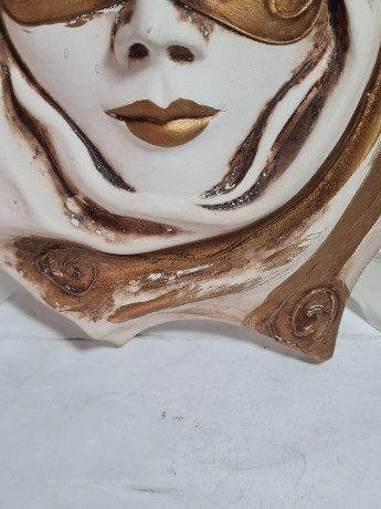 Маска винтажная Vendig Maske с бежево-золотистых тонах, керамика, 30 см, Германия, 1970-80гг.