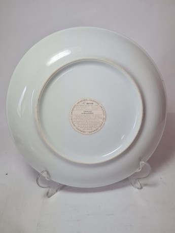 Kutahya Pottery Turkey Деокративная тарелка Белый фарфор с видами города Алания в светло-голубых тонах, 24,5 x 3 см, Турция, 1970-80гг.