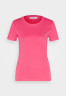 Tommy Hilfiger SLIM CODY  Print T-shirt bright cerise pink SLIM CODY Футболка с принтом ярко-вишнево-розовый