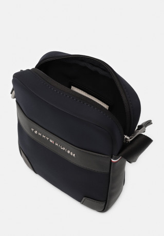 Tommy Hilfiger Across body bag space blue Сумка через плечо космический синий
