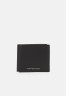 Tommy Hilfiger MODERN FLAPamp;COIN UNISEX Wallet black MODERN FLAP&amp;COIN UNISEX Бумажник черный