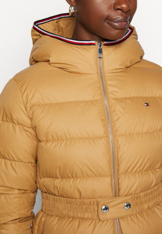 Tommy Hilfiger CL SORONA  Winter coat countryside khaki CL SORONA Зимнее пальто загородный хаки