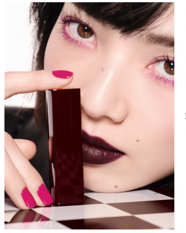 CHANEL Rouge Allure Velvet Сияющая матовая помада, тон 387 ROUGE NOIR, Коллекция 2026 года «Руж Нуар» ограниченный выпуск