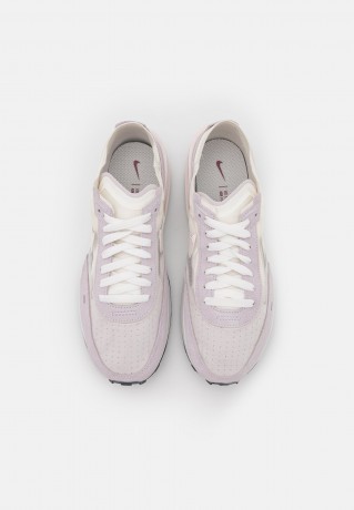 Nike Sportswear WAFFLE ONE Sneaker low sail/light soft pink/summit white/venice/black/light mulberry WAFFLE ONE кроссовки женские низкие парус/светло-розовый/вершинно-белый/венеция/черный/светло-шелковичный