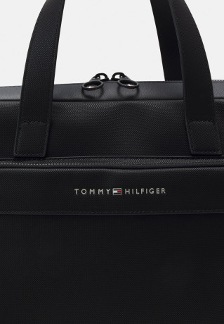 Tommy Hilfiger SLIM COMPUTER BAG UNISEX Briefcase black СУМКА ДЛЯ КОМПЬЮТЕРА UNISEX SLIM Портфель черный
