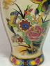 Ваза винтажная в традиционном китайском стиле, с изображением птиц и цветов, средний размер, в ярких тонах, 21 см, фарфор, Китай, 1960-70гг.