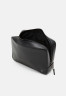 Tommy Hilfiger MODERN LEA WASHBAG UNISEX Wash bag black MODERN LEA WASHBAG UNISEX Сумка для стирки черный