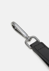 Tommy Hilfiger MODERN LEA WASHBAG UNISEX Wash bag black MODERN LEA WASHBAG UNISEX Сумка для стирки черный