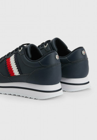 Tommy Hilfiger SIGNATURE TAPE Trainers desert sky ПОДПИСНАЯ ЛЕНТА Кроссовки небо пустыни