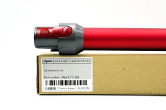 DYSON DYSON Akku-Handstaubsauger 967477-03 Teleskoprohr, Ersatzrohr rot fur V7, V8, SV10  Беспроводной ручной пылесос DYSON 967477-03, телескопическая трубка, сменная трубка красная для V7, V8, SV10