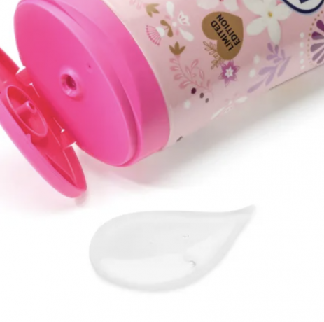 Balea  Cremedusche magic winter TIMES, Крем-гель для душа с ароматом миндаля и белых цветов 300 мл