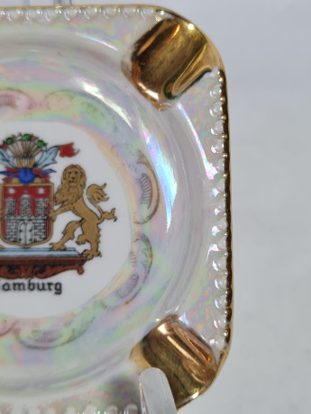 Пепельница винтажная S Seit 1849 с гербом Гамбурга, квадратная, фарфор, 7,5 x 2 см, Германия, 1960-70гг.