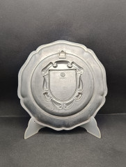 Тарелка декоративная винтажная &quot;Герб города Гермерсхайм&quot; / Серия &quot;Геральдика&quot;, яркий декор, олово (95%), 23 см, Германия, 1970-80гг.