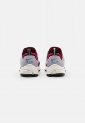 Nike Sportswear AIR PRESTO UNISEX Sneaker low team red/black/white AIR PRESTO UNISEX Низкие кроссовки женские команда красный/черный/белый