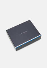 Tommy Hilfiger MODERN AND COIN UNISEX Wallet black MODERN AND COIN UNISEX Бумажник черный