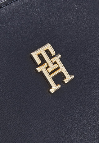 Tommy Hilfiger ICONIC WASHBAG Wash bag space blue ICONIC WASHBAG Сумка для стирки космический синий