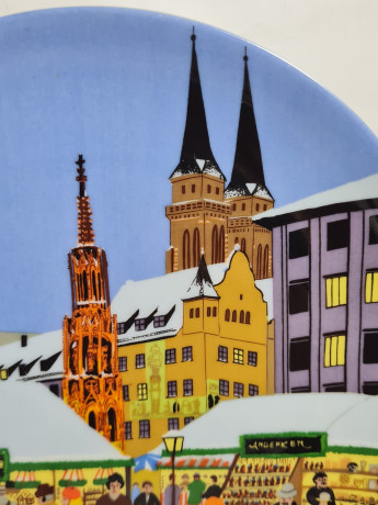 Тарелка декоративная винтажная Royal Tettau Bavaria "Рождественская ярмарка в Нюрнберге", фарфор, 19.5 см, Германия, 1970-80гг.