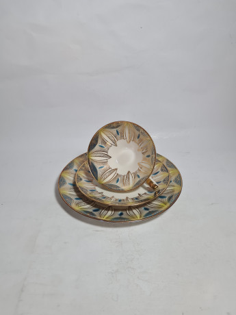 Чайное трио винтажное Elfenbein Bavaria желто-синее с золотистым декором, фарфор, Германия, 1970-80гг.