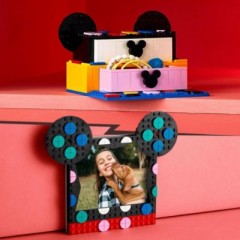 LEGO LEGO DOTS 41964 Micky Minnie Kreativbox zum Schulanfang LEGO DOTS 41964 Набор для творчества Микки и Минни «Снова в школу»