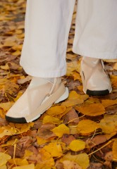 Nike Sportswear GO FLYEASE Sneaker low iron grey/yellow strike/white/black GO FLYEASE Низкие кроссовки женские железно-серый/желтый удар/белый/черный