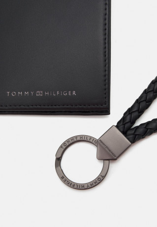 Tommy Hilfiger COIN KEY FOB UNISEX SET Keyring black НАБОР УНИСЕКС ДЛЯ МОНЕТНЫХ КЛЮЧЕЙ Брелок черный