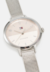 Tommy Hilfiger Watch silver-coloured/pink Смотреть серебристый/розовый
