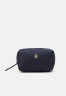 Tommy Hilfiger MY TOMMY IDOL Wash bag space blue MY TOMMY IDOL Сумка для стирки космический синий