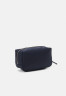 Tommy Hilfiger MY TOMMY IDOL Wash bag space blue MY TOMMY IDOL Сумка для стирки космический синий