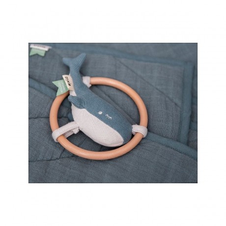 trixie Rassel Wal гремучий кит