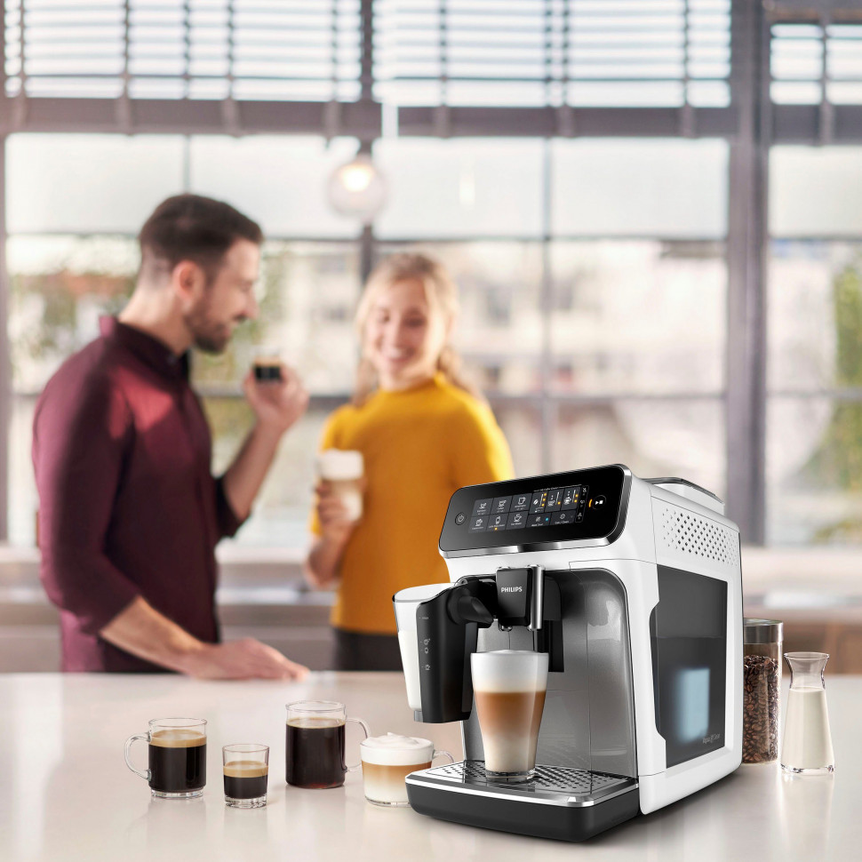 Купить Philips Philips Kaffeevollautomat 3200 Serie EP3243/70 LatteGo,  inkl. gratis Genusspaket im Wert von UVP 49,99 €, weiss Полностью  автоматическая кофемашина Philips серии 3200 EP3243/70 LatteGo, включая  бесплатный пакет развлечений стоимостью 49,99