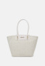 Tommy Hilfiger NEW TOTE Tote bag natural NEW TOTE Сумка-тоут естественный