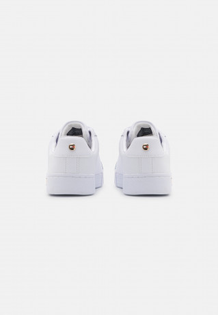 Tommy Hilfiger EMBOSSED MONOGRAM Trainers white/gold РЕЗЬБОВАЯ МОНОГРАММА Кроссовки белое золото