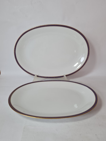 Набор тарелок винтажных PMR Jager & Co Bavaria, белый фарфор с золотисто-голубым узором, 36 x 26 x 3 см и 33,5 x 23,5 x 3 см, Германия, 1960-70гг.