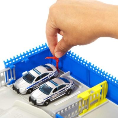 Mattel Matchbox Action Drivers Police Station Playset Игровой набор «Полицейский полицейский участок» Action Drivers Matchbox